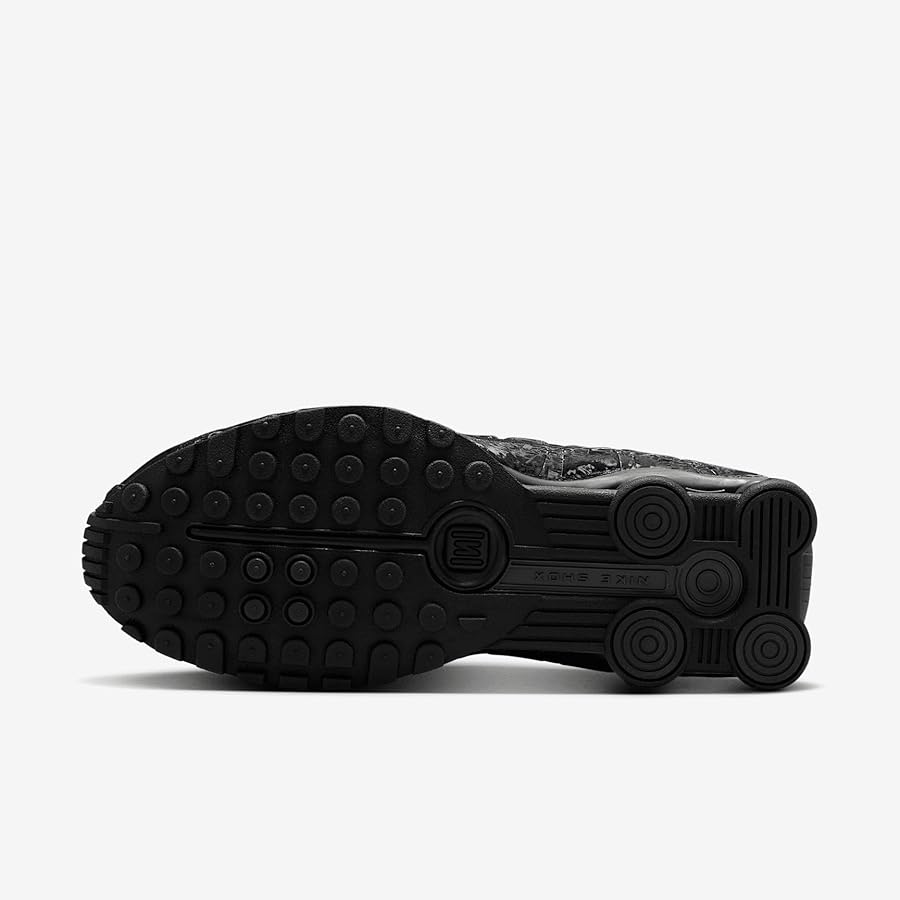 専用 NIKE/Shox R4/ブラック/ショックス/HV0934-002 Amazon.com | Nike Shox R4 Women's Shoes (HV0934-002, Black